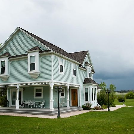 Somewhere In Time Hotel Huntley Екстериор снимка