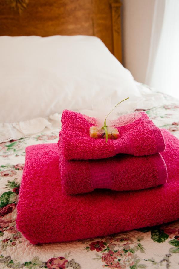 Somewhere In Time Hotel Huntley Екстериор снимка